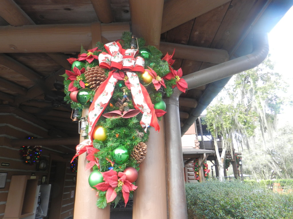 Fort Wilderness Campground Holiday Decorations Town Hall. Keep reading to get your perfect Disney Resort Christmas Decorations Tour!