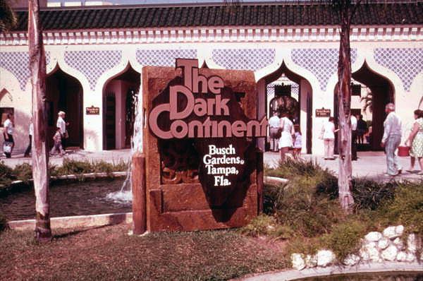 Busch Gardens Dark Continent Classic Logo in front of Park Gate