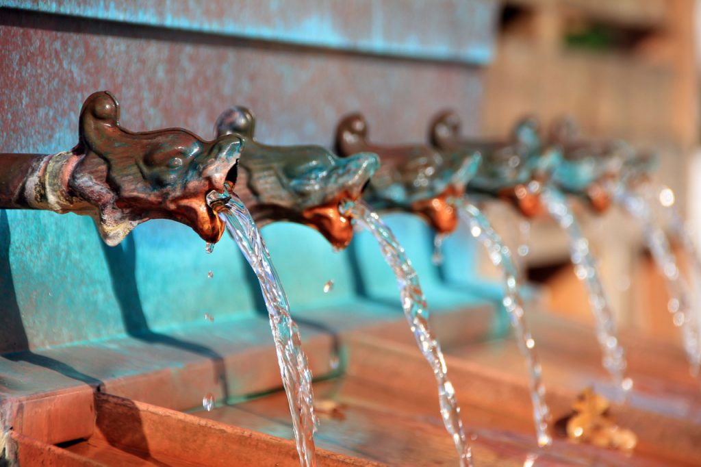 A water fountain to run on your fingertips. A top tip for beating the theme park heat in Florida.