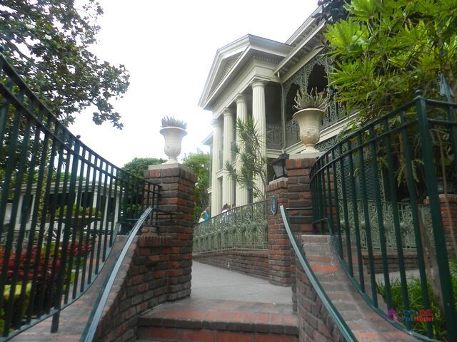 Haunted Mansion Secrets Disneyland