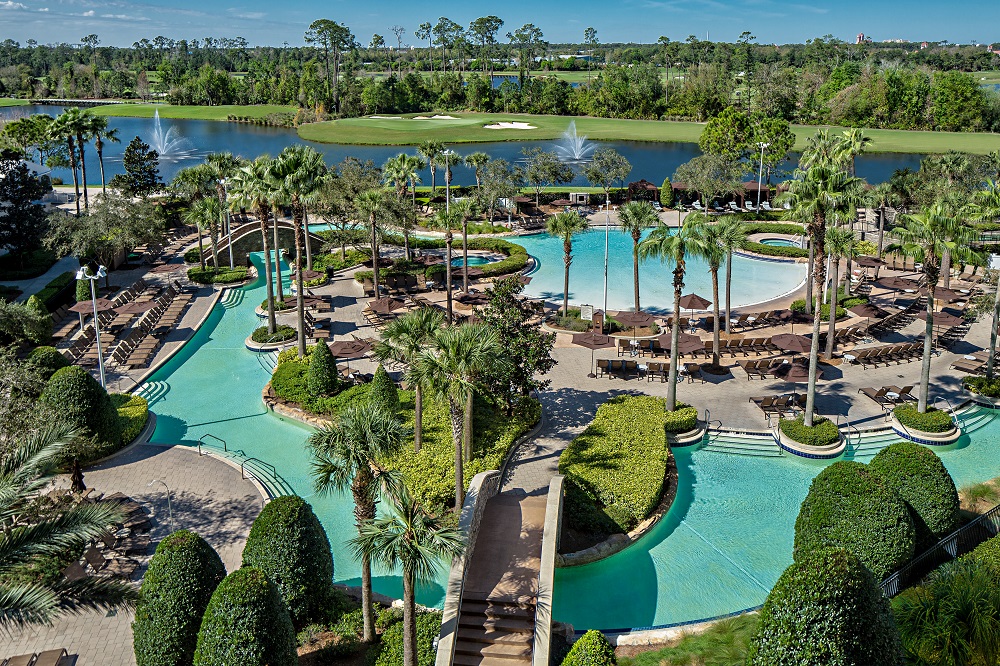 Hilton Bonnet Creek Orlando Lazy River. Keep reading for the best resorts in Orlando that are not Disney.