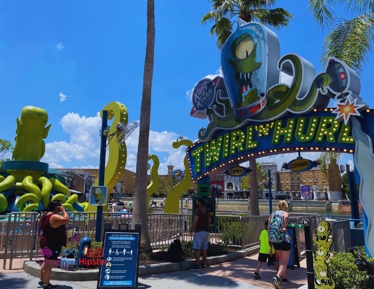 Twirl n Hurl Simpsons Ride at Universal Studios. Keep reading to learn about Universal Orlando height requirement 2024.
