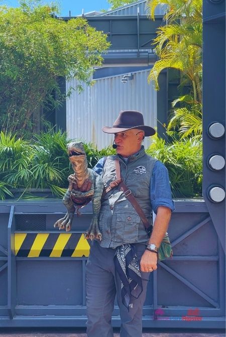 Raptor Encounter with trainer and baby velociraptor at Universal Jurassic World. Keep reading to get the best Jurassic World Velocicoaster photos.