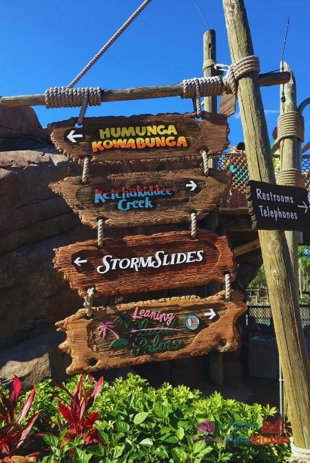 Typhoon Lagoon Humunga Kowabunga Storm Slides and rides list. Keep reading to see what's the best Disney water park in our Typhoon Lagoon vs Blizzard Beach guide!
