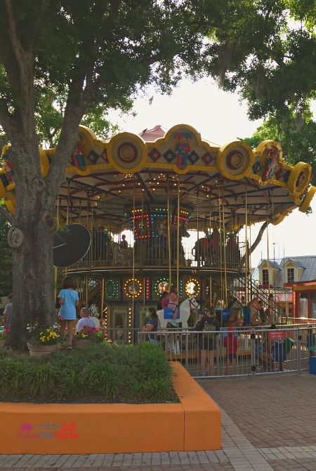 Legoland Florida Carousel. Keep reading to get the full guide to LEGOLAND Florida tips!
