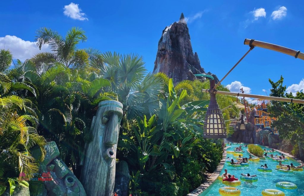 Volcano Bay Lazy River at Universal Orlando Resort. Keep reading to get the best Universal Studios packing list and what to pack for Universal Orlando Resort.