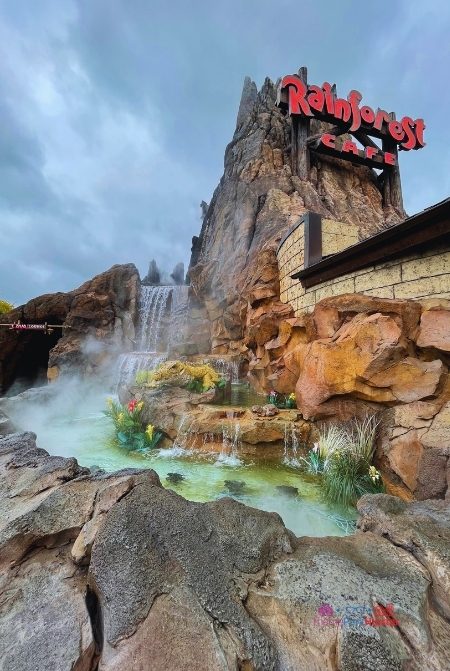 Disney Springs Rainforest Cafe Volcano Lagoon. Keep reading to know what to pack and what to wear to Disney World in July for your packing list.