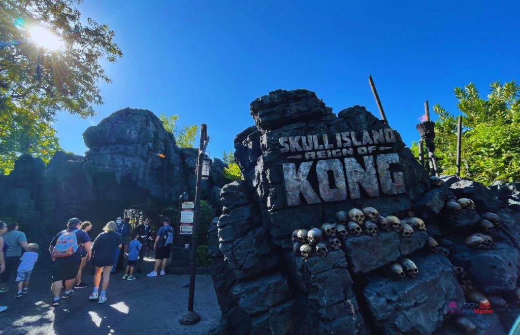 Skull Island Reign of Kong Ride Entrance Islands of Adventure. Which is better Universal Studios vs Islands of Adventure? Keep reading to find out.