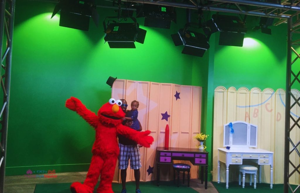 SeaWorld Orlando Elmo with Black Family. Keep reading to learn more about the special events at SeaWorld Orlando. 