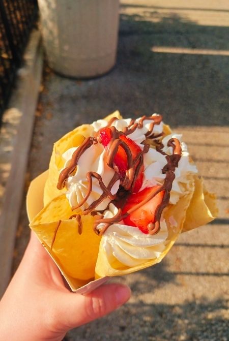 Strawberry Banana and Whip Cream Crepe from Universal Orlando Resort Trip Report with Rebecca. Keep reading to learn about the cheap, best food at Universal Studios Orlando, Florida.