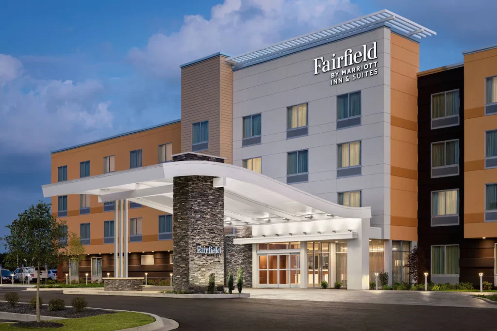 Fairfield Inn and Suites Sandusky Ohio Exterior. Keep reading to learn about the best hotels near Cedar Point and where to stay in Sandusky, Ohio.