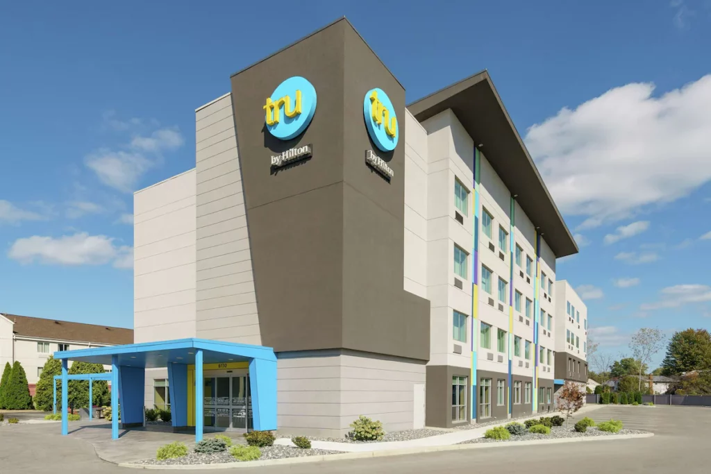 Tru by Hilton in Sandusky Ohio. Keep reading to learn about the best hotels near Cedar Point and where to stay in Sandusky, Ohio.
