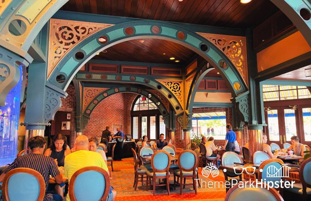Universal Orlando Resort Lombard's Landing Seafood Restaurant at Universal Studios Florida interior. Keep reading to get the top 5 best restaurants at Universal Studios Orlando.