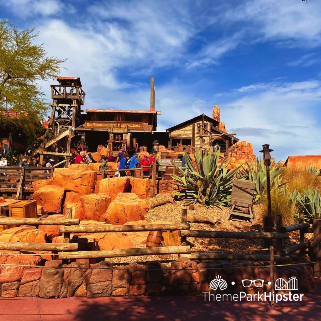 BIG Thunder Mountain Magic Kingdom. Keep reading to learn how to fly to Orlando and how to find cheap flights to Orlando.