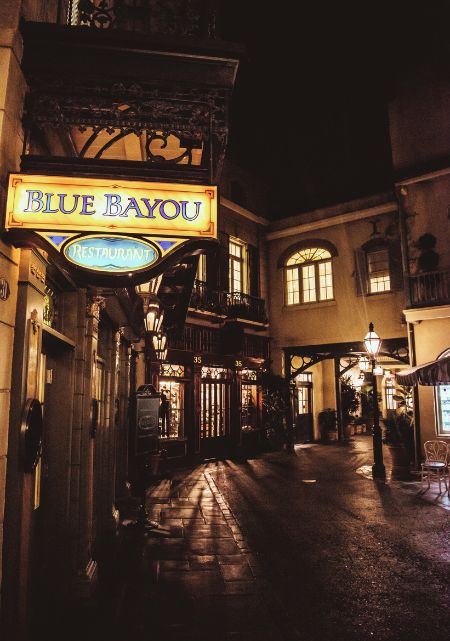 Blue Bayou Restaurant at Disneyland. Keep reading to get the best restaurants at Disneyland for adults.