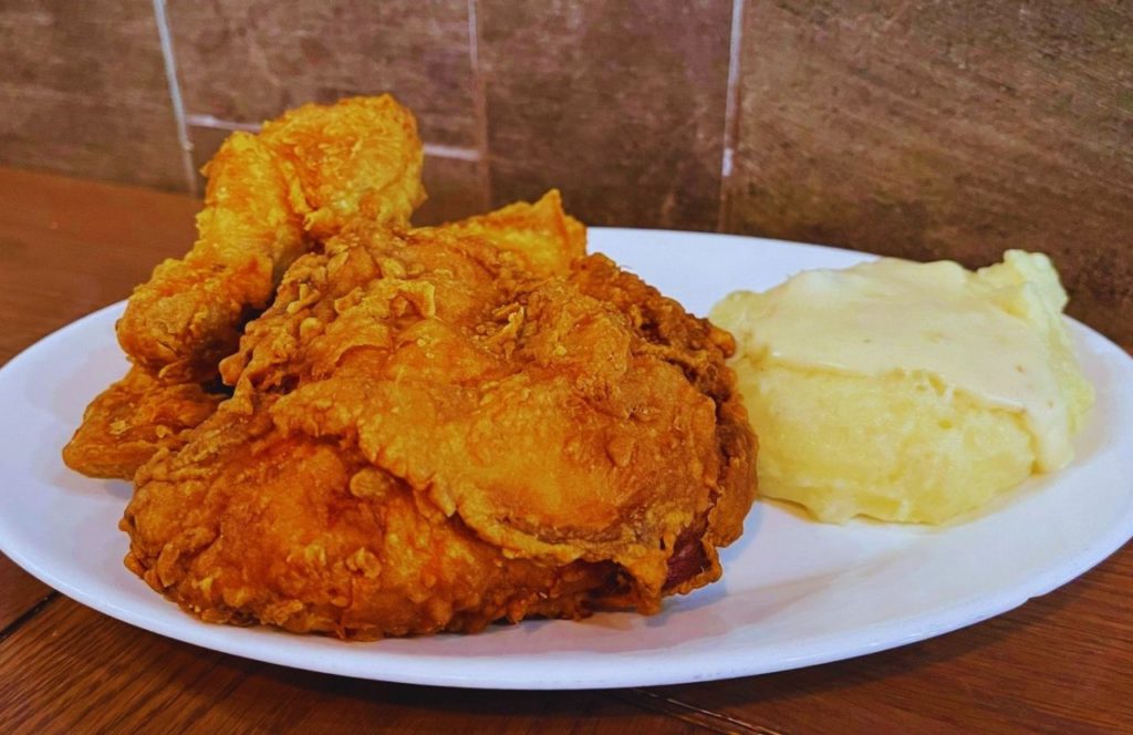 2024 Knott's Berry Farm in California Mrs. Knott's Chicken Dinner Restaurant Fried Chicken and Mashed Potatoes. Keep reading to get the best food at Knott's Berry Farm and the best things to eat.