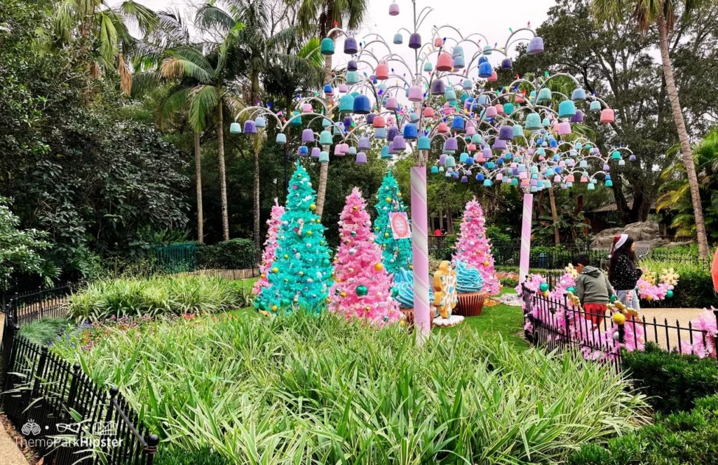 2023 Busch Gardens Tampa Bay Christmas Town Bubble Gum Forest