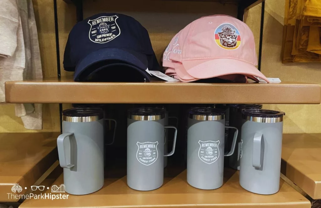 Smokey bear hat and cup. Keep reading to get the best Hersheypark park packing list and checklist for your bag.