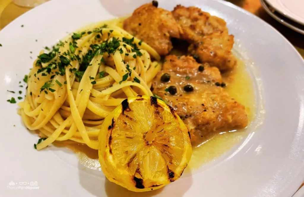 Universal Orlando Resort Vivo Italian Kitchen Restaurant in CityWalk Chicken and Pasta. One of the best restaurants in Universal Orlando CityWalk.