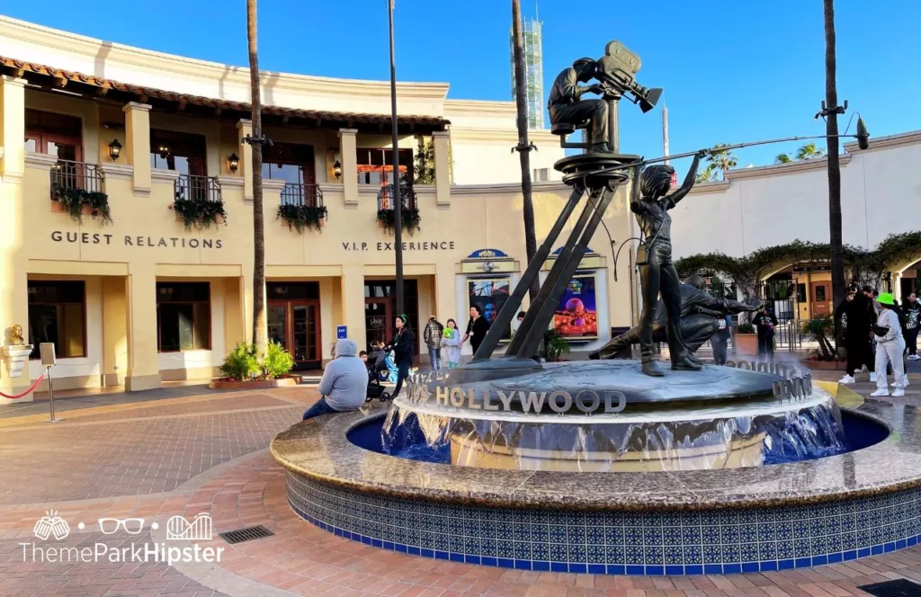 Universal Studios Hollywood Guest Relations VIP Experience at Entrance. Keep reading to get the best Universal Studios Hollywood Tips, Tricks and Secrets!
