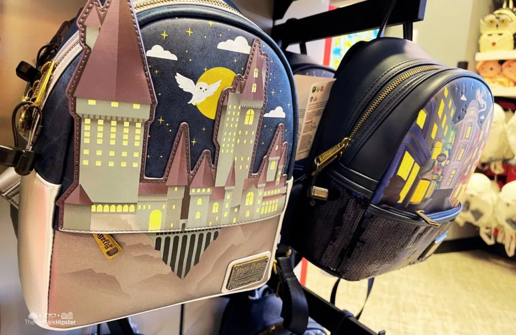 Universal Studios Florida UNIVRS Merchandise Store Hogwarts Castle Harry Potter Loungefly Bag
