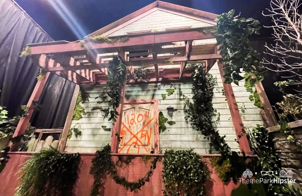 2023 Halloween Horror Nights Unmasking the Horror Tour Lights on at HHN 32 Universal Studios Florida The Last of Us House (27)