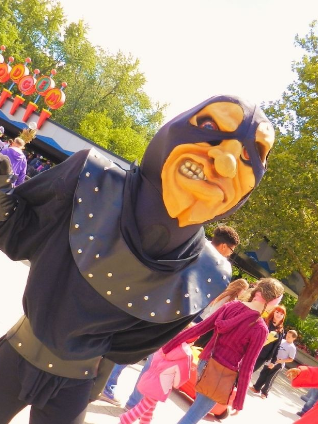 19 Survival Tips for Cedar Point HalloWeekends (2023 Guide) Story