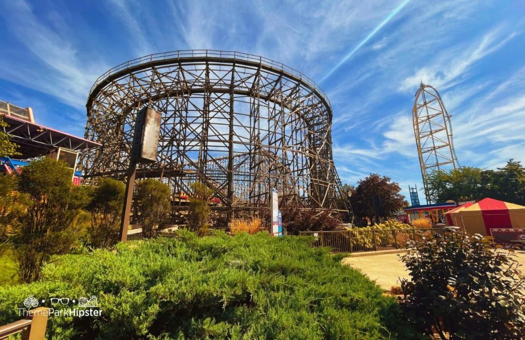 Cedar Point Amusement Park Ohio Gemini Roller Coaster and Top Thrill 2