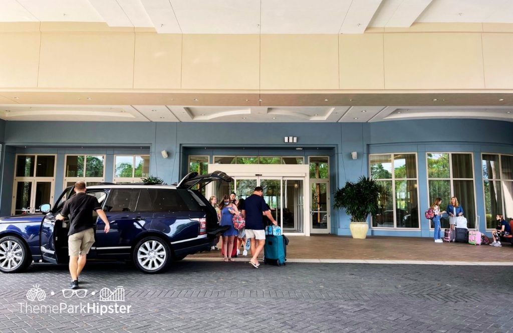 Car Loading Area Hilton Signia Hotel at Disney World. Keep reading to learn all you need to know about Signia by Hilton Orlando Bonnet Creek.