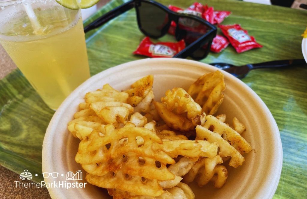 Margarita and Waffle Fries Lunch at Laguna Grill Discovery Cove All Inclusive Water Park at SeaWorld Orlando. Keep reading to find out more about Discovery Cove All Inclusive Water Park at SeaWorld Orlando.