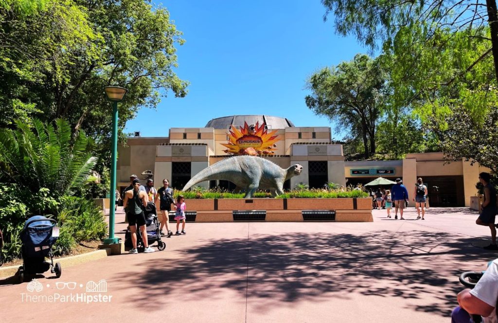 Dinoland USA Dinosaur Ride Disney Animal Kingdom Theme Park