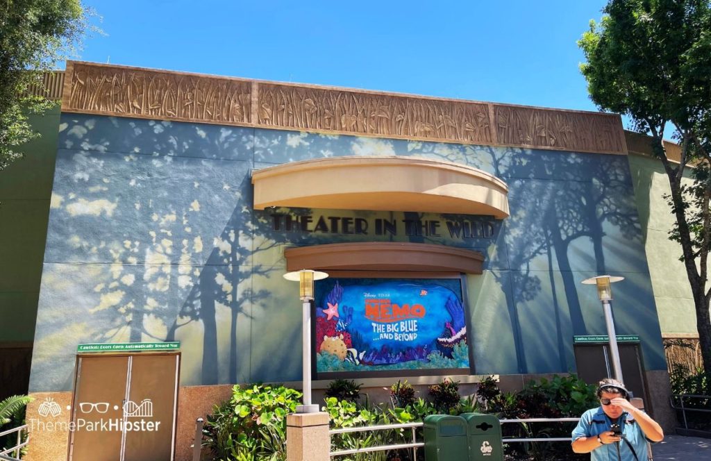 Finding Nemo The Big Blue and Beyond Show Disney Animal Kingdom Theme Park