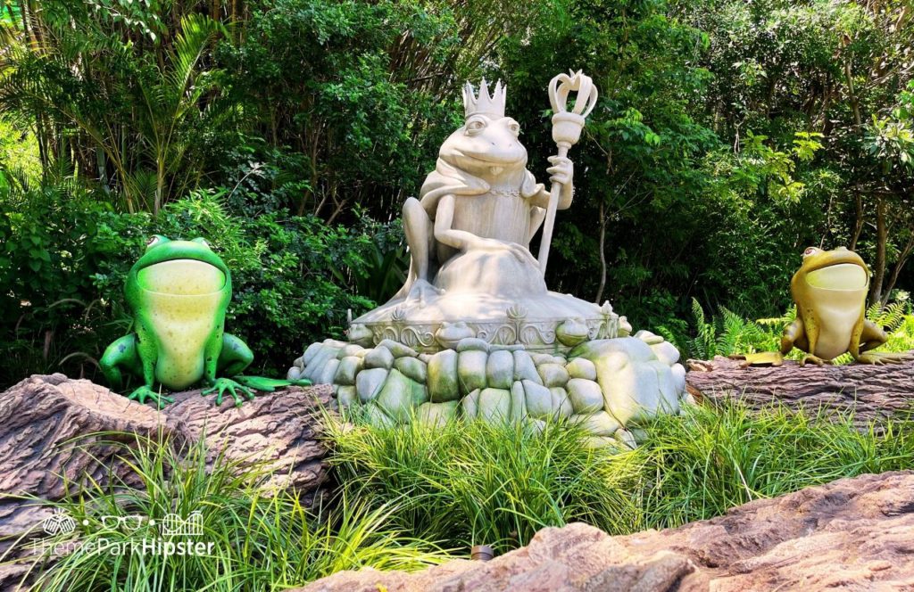 King Harold's Swamp Symphony at DreamWorks Land at Universal Studios Orlando Florida. Keep reading to learn all you need to know about Universal Studios Florida Dreamworks Land.